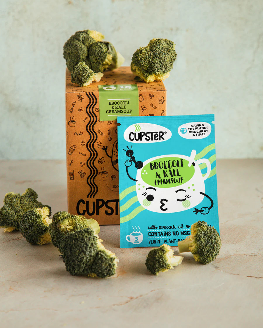 Cupster instant broccoli - kale creamsoup showing the packaging and the mail Broccoli ingredient